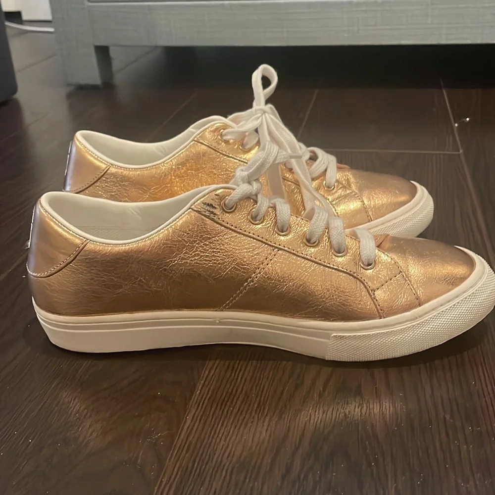 Rose Gold Marc Jacobs Sneakers- Only worn once! - Picture 2 of 8